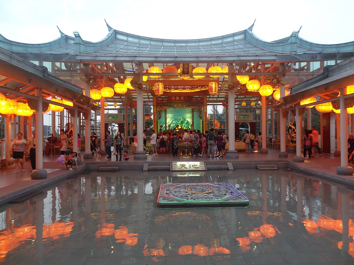Taichung 25 Lugang temples