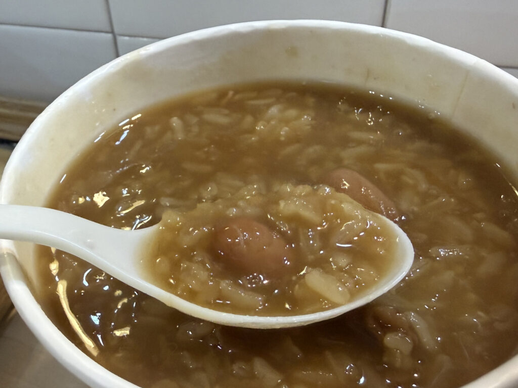 2026台南美食推薦|跟著在地人的節奏,學會怎麼吃台南 96 台南美食推薦_江水號米糕粥